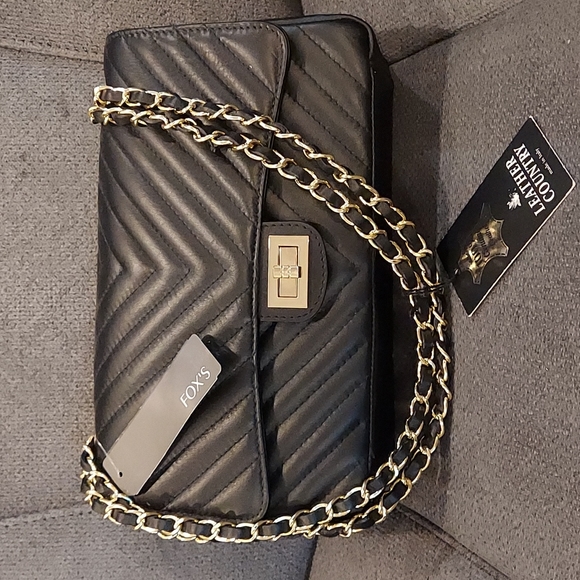 Handbags - Vintage Italian Made Leather Purse